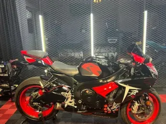 suzuki-gsxr600-2013-muy-cuidada-y-consentida