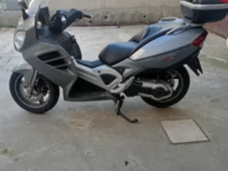 malaguti-spidermax-500-rs