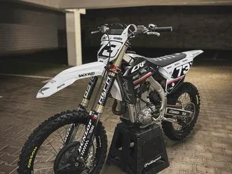 honda-crf-450-2023-inkl-zubehor-top-zustand-motocross