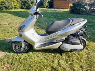 motorroller-mbk-thunder-125-bj-2004-ahnl-gilera-runner-125