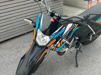 derbi-senda-sm-50-drd-x-treme-supermoto