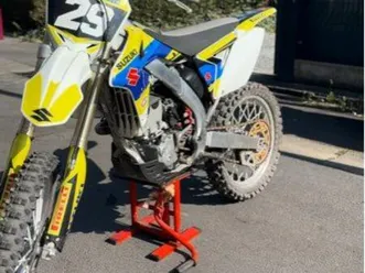 250-rmz-2015