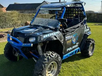 buggy-polaris-rzr-800-full-equipe