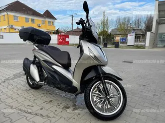 piaggio-beverly-400