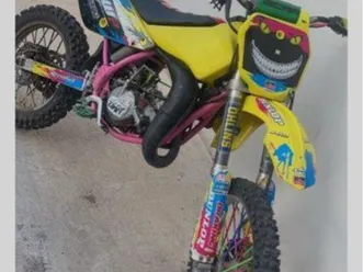 motocross-suzuki-85-rm