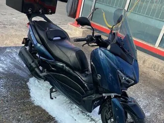 xmax-300-2300-negociable