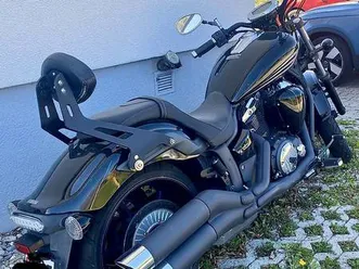 yamaha-xvs-1300-custom