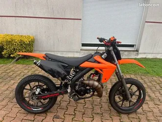 partie-cycle-rieju-mrt-sm-2021-avec-cg-tres-bon-etat