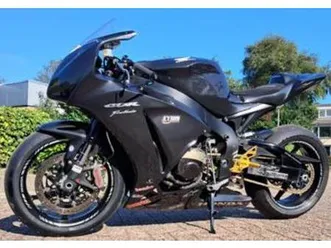 honda-cbr-1000rr-sc59-circuit-motor-circuitmotor-motoren-honda-marktplaats