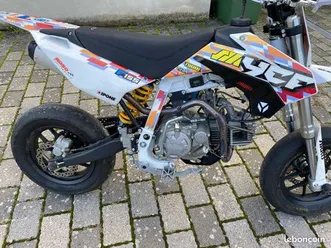 ycf-supermotard