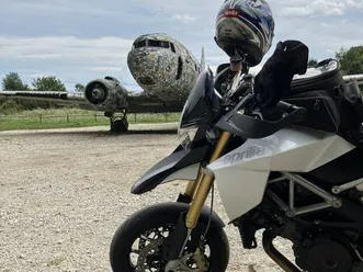 aprilia-dorsoduro-1200-2013-god