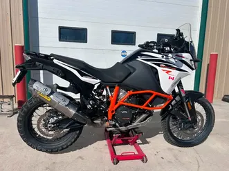 1090-ktm-adventure-r