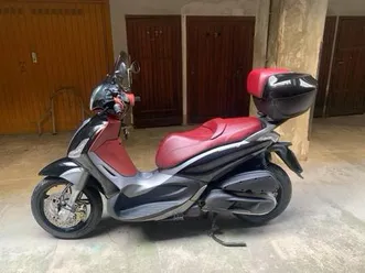 vendo-piaggio-beverly-350-sporttouring-ie-2011-15-usata-a-milano-codice-9689497-mo