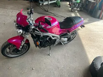 triumph-triple-speed-955i-nuclear-red