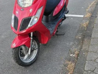 kymco-yager-gt-50-4-takt-roller-top-zustand