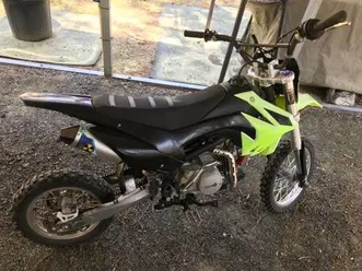 125-cc-thumpstar-dirtbike