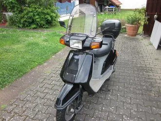 yamaha-beluga-125-roller-4-takter-fast-oldtimer