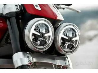 triumph-rocket-3-2022-2900km-nuova