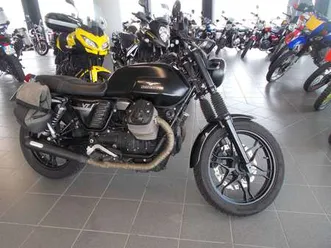 moto guzzi v 7 stone nero