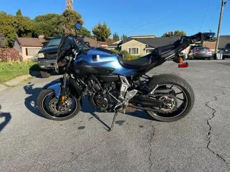 2017-yamaha-fz-07