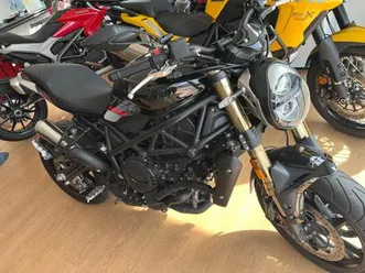 vendo-benelli-752-s-2022-25-usata-a-san-dona'-di-piave-codice-9690956-moto-it