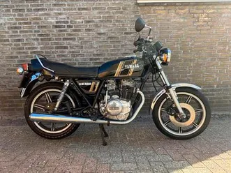 yamaha-xs400-1979