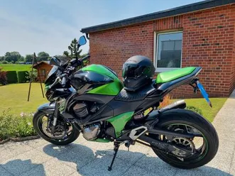 kawasaki-z800-abs-in-gutem-zustand