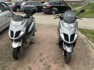 skutery-kymco-50-cc-200-cc-debina