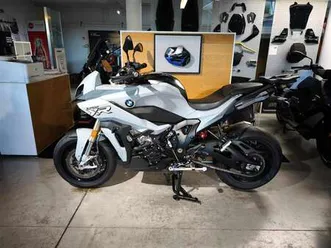 bmw premium selection 3 ans !