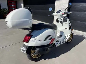 vespa-gts-300-super-racing-sixties-2020