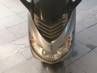 peugeot-elystar-f-125-ccm