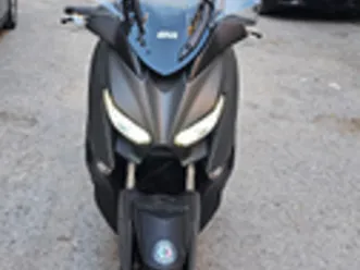yamaha xmax 300 - 2020 usato salerno citta'