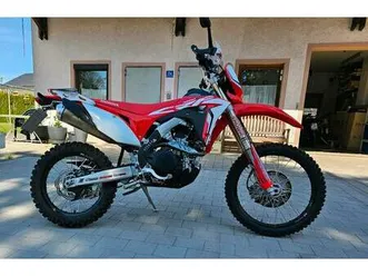 neuwertige-honda-crf450l-mit-extrem-wenig-kilometer