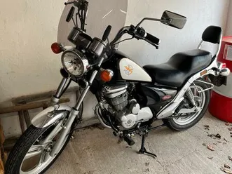 daelim-vs125-chopper