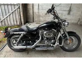 2011-harley-davidson-xl1200-custom-sportster-1-202-cc-vente-aux-encheres