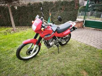 honda-nx-650-dominator-2001-najeto-jen-1311km-cz-doklady