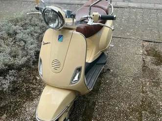 vespa-lxv-50