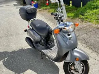 2005-yamaha-vino-125