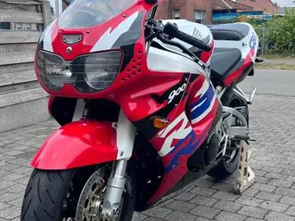 cbr-900rr-fireblade-1997