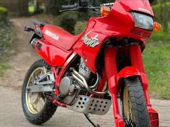 honda-nx650-dominator