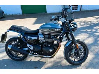 triumph-speed-twin-1200