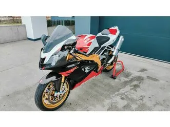 aprilia-rsv-1000-rr-factory-red-lion-unikat-schodnia