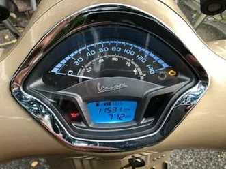vespa-gts-300-4v-abs-asr