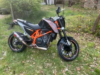 ktm-690-duke-lc4-naketbike