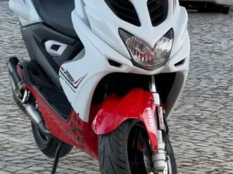 aerox-yamaha-2-tempos-setubal-sao-juliao-nossa-senhora-da-anunciada-e-santa-maria-da-gra