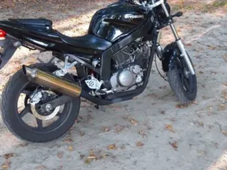 motocykl-hyosung-gt-125-jaslo