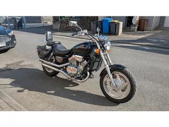 honda vf 750 c (rc43)