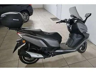 xq-125-abs-neuwertig-inkl-top-case