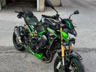 kawasaki-z900-se