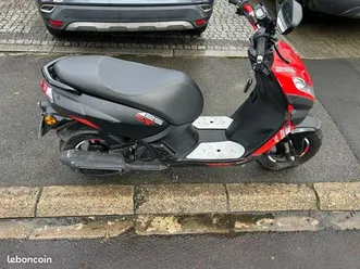 scooter-peugeot-street-zone-50-4-temps